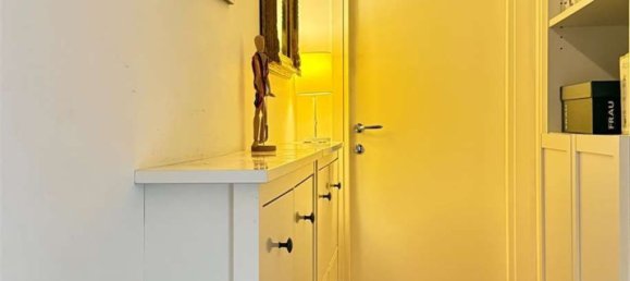 5-salle Appartement à Vittorio Veneto, Italy No. 275389 13