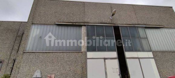 1غرفة مستودع في Cirimido, Italy رقم 354612 6