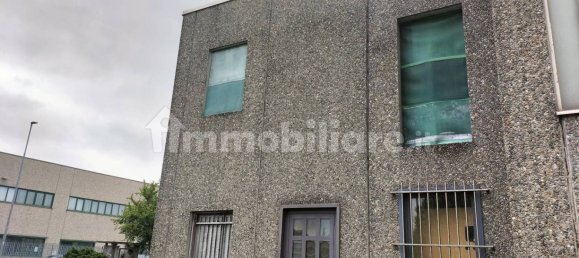 1غرفة مستودع في Cirimido, Italy رقم 354612 5