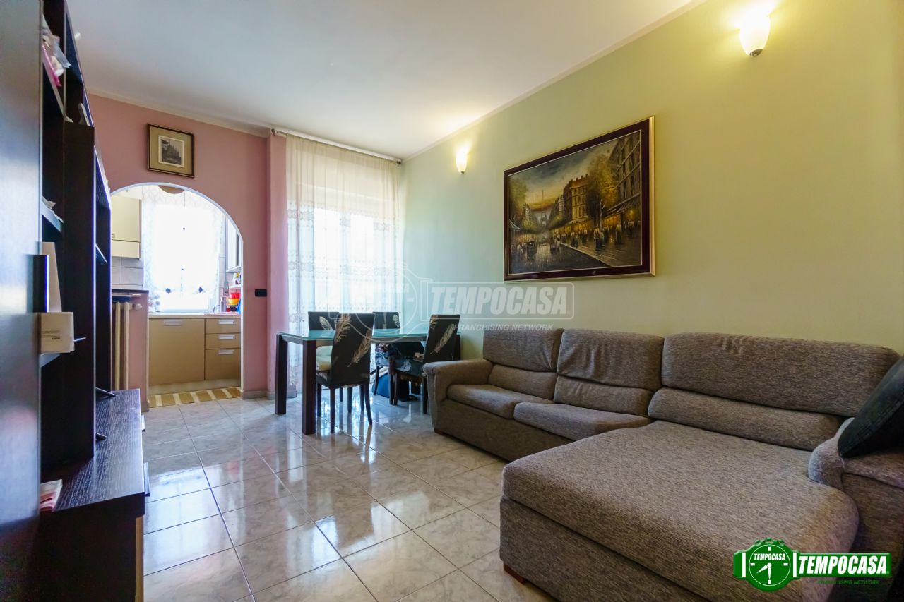 2 غرف نوم شقة في Nova Milanese, Italy رقم 162571