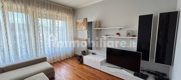 2 chambres Villa à Maccagno con Pino e Veddasca, Italy No. 304829 8