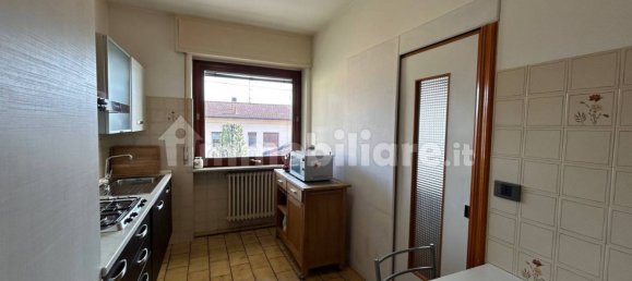 2 chambres Villa à Maccagno con Pino e Veddasca, Italy No. 304829 3