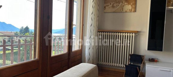 2 chambres Villa à Maccagno con Pino e Veddasca, Italy No. 304829 9