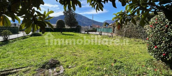 2 chambres Villa à Maccagno con Pino e Veddasca, Italy No. 304829 22