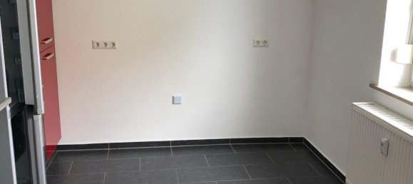 Здание с 4 спальнями в Диллинген ан дер Донау, Германия № 359857 5