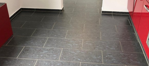 Здание с 4 спальнями в Диллинген ан дер Донау, Германия № 359857 4