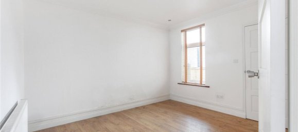 2 bedrooms Commercial property in Finchley, United Kingdom No. 3637 14