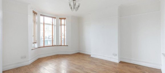 2 bedrooms Commercial property in Finchley, United Kingdom No. 3637 5