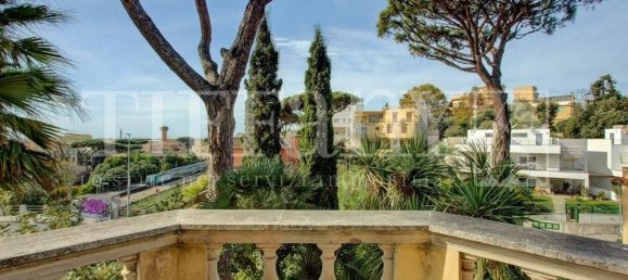 5 Schlafzimmer Villa in Anzio, Italy, Nr. 127051 11