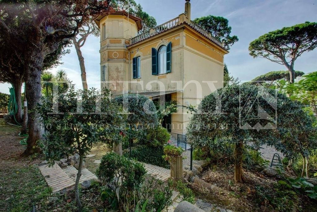 5 Schlafzimmer Villa in Anzio, Italy, Nr. 127051