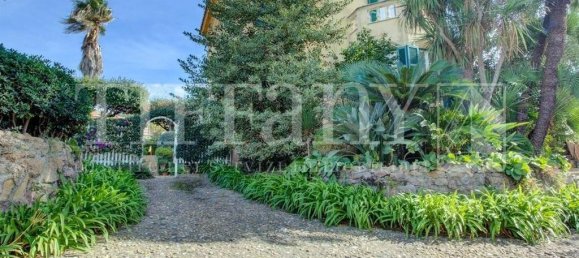 5 Schlafzimmer Villa in Anzio, Italy, Nr. 127051 22