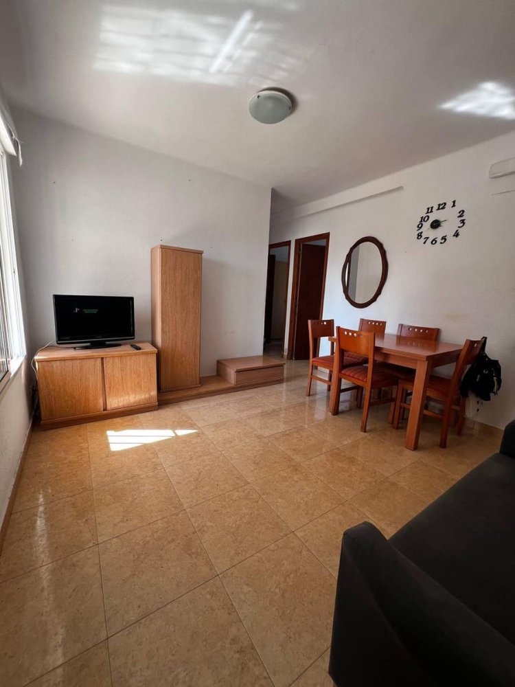 3 bedrooms Apartment in Valencia, Spain No. 185986