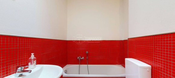 Квартира с 2 спальнями в Терре дель Рено, Италия № 145537 16