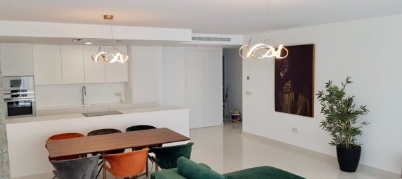 3 bedrooms Apartment in Estepona, Spain No. 10093 9