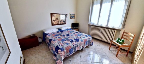 3-salle Appartement à Senago, Italy No. 31632 14