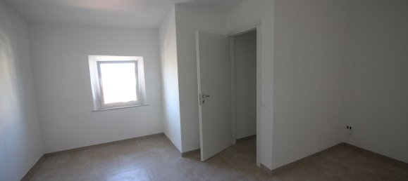 2 bedrooms Apartment in Montespertoli, Italy No. 378046 8