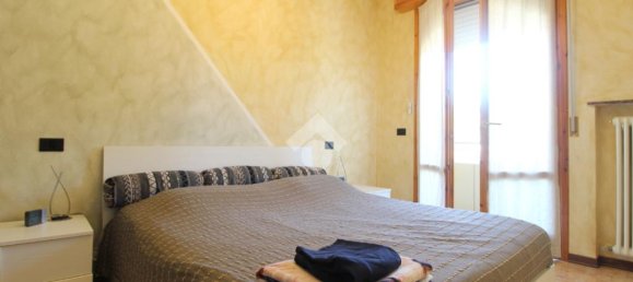 3 Schlafzimmer Doppelhaus in Cadelbosco di Sopra, Italy, Nr. 356129 18