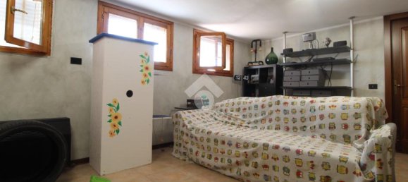 3 Schlafzimmer Doppelhaus in Cadelbosco di Sopra, Italy, Nr. 356129 31