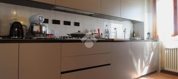 3 Schlafzimmer Doppelhaus in Cadelbosco di Sopra, Italy, Nr. 356129 11