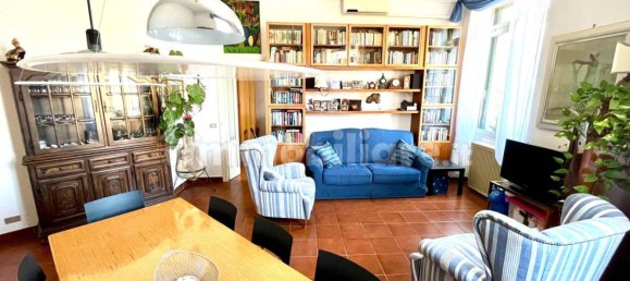 2 Schlafzimmer Wohnung in Milan, Italy, Nr. 352190 2