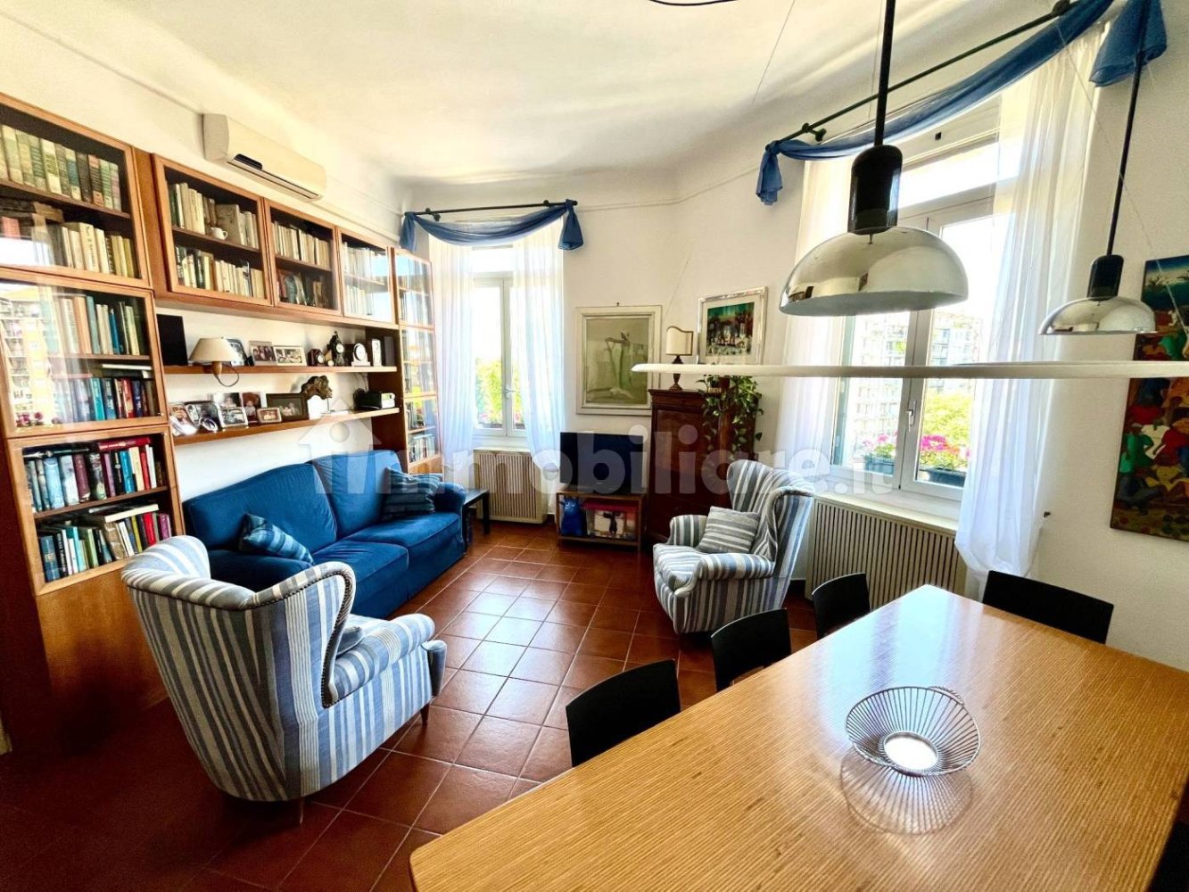 2 bedrooms Apartment in Milan, Italy No. 352190