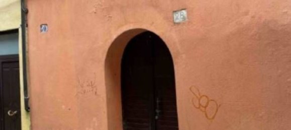 3 rooms Apartment in Ferrara, Italy No. 19596 3