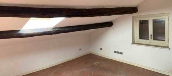 3 rooms Apartment in Ferrara, Italy No. 19596 7