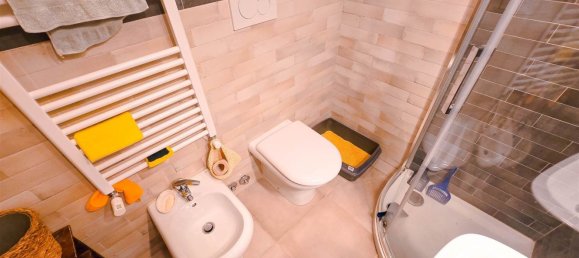 4-salle Appartement à Rome, Italy No. 222750 20