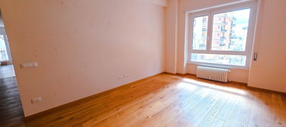 4-salle Appartement à Rome, Italy No. 222750 3