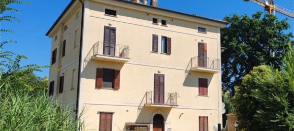 Квартира с 2 спальнями в Орте, Италия № 363898 8