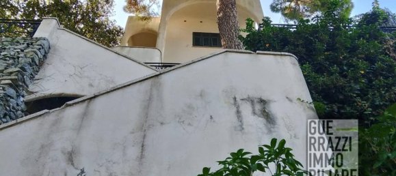 Dúplex de 5 dormitorios en Albissola Marina, Italy No. 286440 16