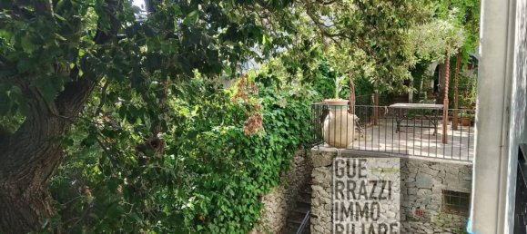 Dúplex de 5 dormitorios en Albissola Marina, Italy No. 286440 25