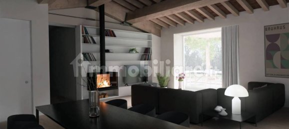 2 bedrooms House in Monticiano, Italy No. 165643 2