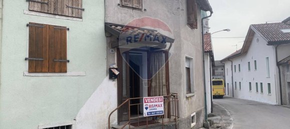 6-salle Appartement à Santa Giustina, Italy No. 157345 2