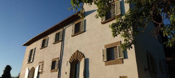 Villa de 3 dormitorios en Castelfranco Piandiscò, Italy No. 337281 2