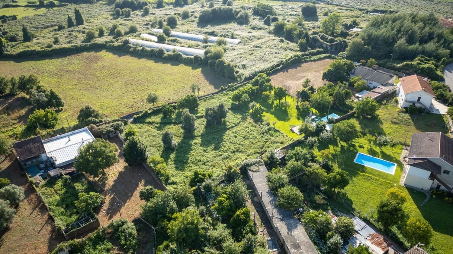 3000m² Land in Amares, Portugal No. 13661