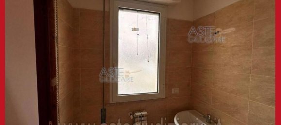 5 bedrooms Apartment in Rome, Italy No. 334121 12