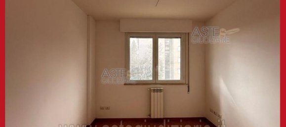 5 bedrooms Apartment in Rome, Italy No. 334121 8