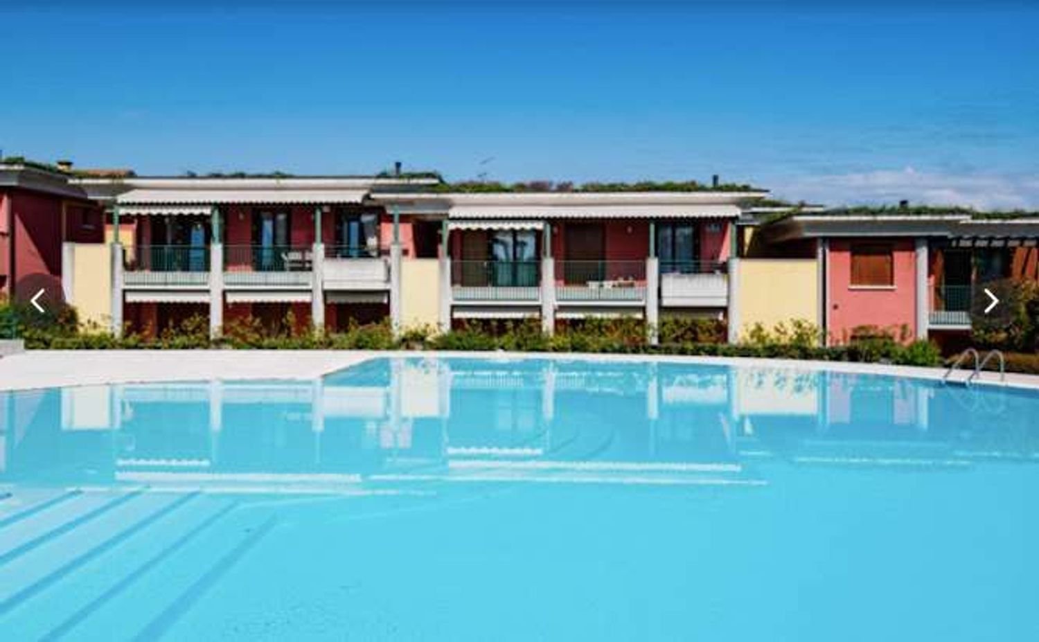 Apartamento de 3 habitaciónes en Desenzano del Garda, Italy No. 236138