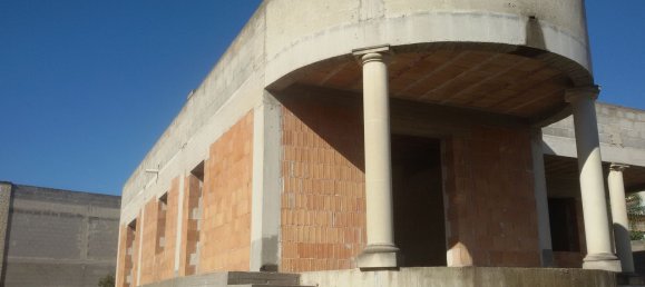 10 rooms Villa in Lizzano, Italy No. 255182 3