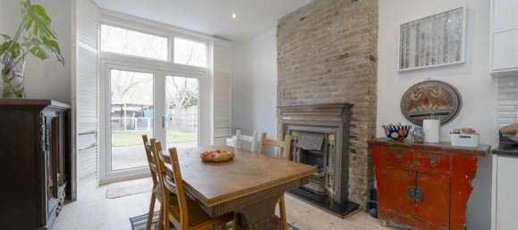 4 bedrooms House in Cricklewood, United Kingdom No. 5701 12