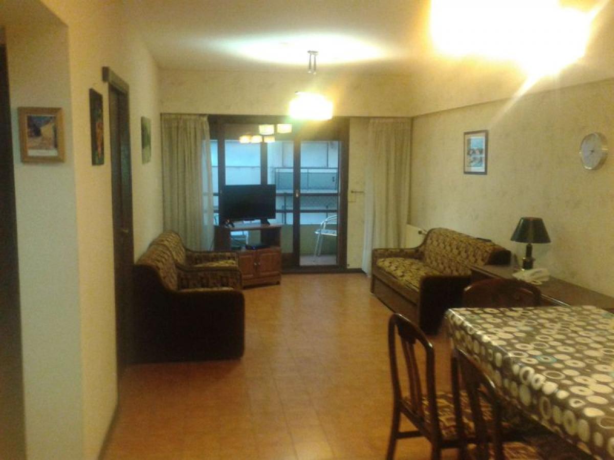 Apartamento de 2 dormitorios en Mar del Plata, Argentina No. 96889