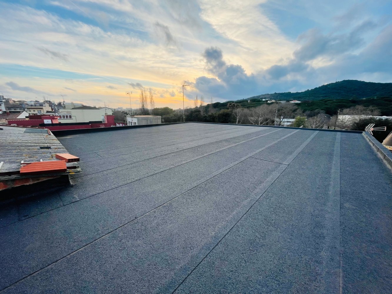 268m² Garage in Malgrat de Mar, Spain No. 63996