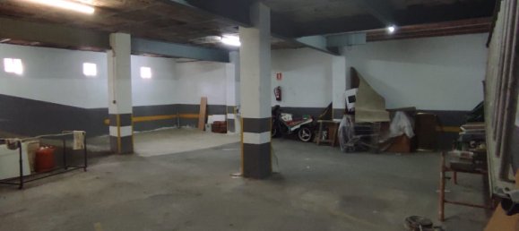 268m² Garage in Malgrat de Mar, Spain No. 63996 4