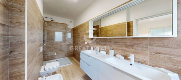 6 bedrooms Villa in Sulmona, Italy No. 25165 13