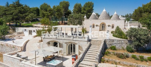 16 bedrooms Villa in Fasano, Italy No. 131947 11