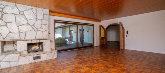 Villa de 6 dormitorios en Gunzburg, Germany No. 311908 4