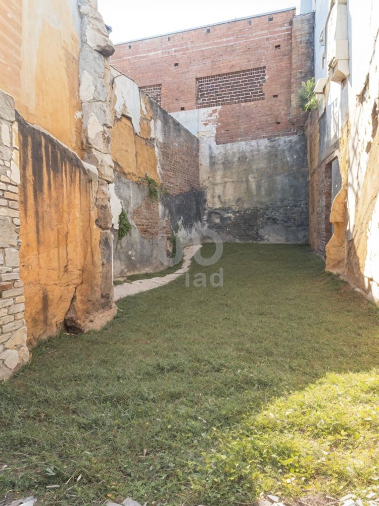 70m² Land in Velez-Malaga, Spain No. 148946