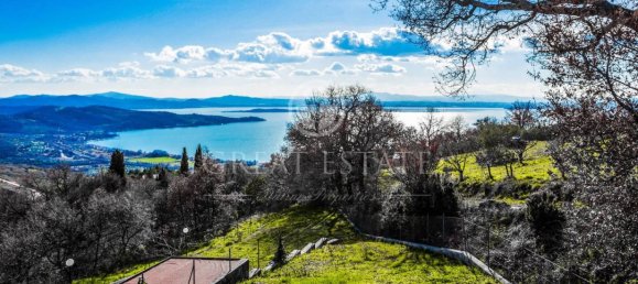 Villa T4 em Passignano sul Trasimeno, Italy N.º 55655 15