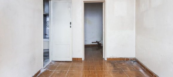 236m² Building in Lisbon, Portugal No. 131116 17